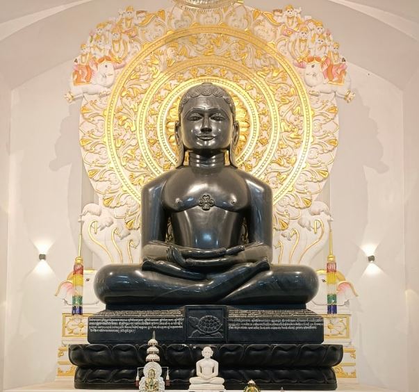 Manglodaya Jain temple, Ruthiyai, Guna